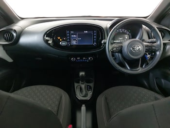 Used Toyota Aygo X 2023 for sale - 79100698: Photo
