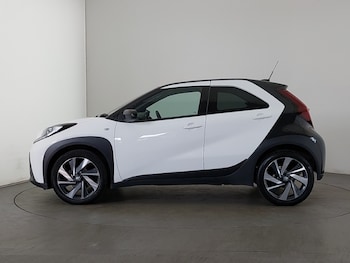 Used Toyota Aygo X 2023 for sale - 79100698: Photo