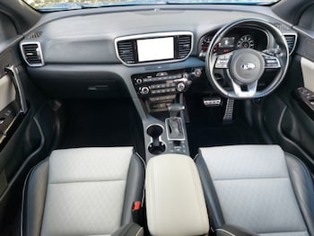 Used Kia Sportage 2021 for sale - 76325191: Photo 2