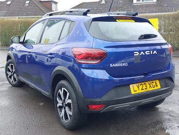 Used Dacia Sandero Stepway 2023 for sale - 77985609: Photo