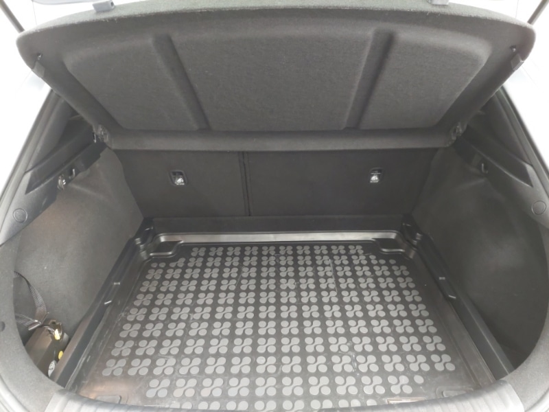 Used Kia XCeed 2023 for sale - 76861171: Photo 8