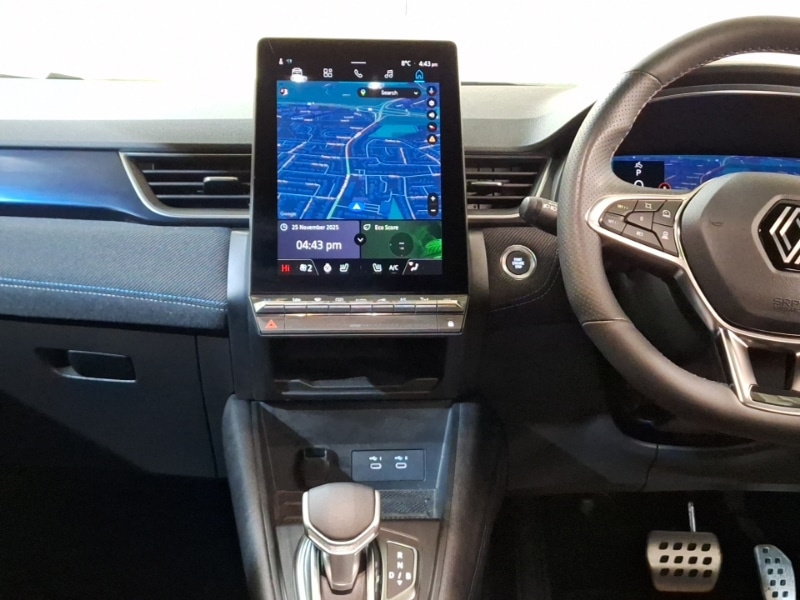 Used Renault Captur 2024 for sale - 76700353: Photo 7