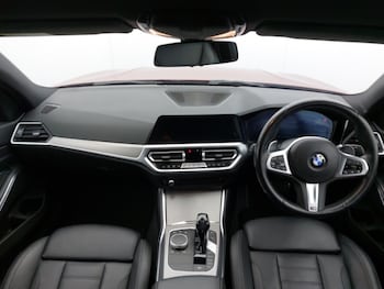 Used BMW 3 Series 2021 for sale - 76880633: Photo