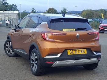 Used Renault Captur 2021 for sale - 76282371: Photo