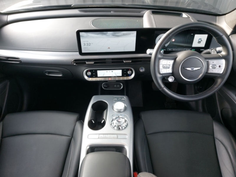 Used Genesis GV60 2022 for sale - 77597477: Photo 2