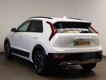 Used Kia Niro 2024 for sale - 77876986: Photo