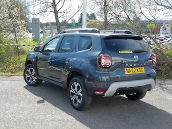 Used Dacia Duster 2022 for sale - 78152058: Photo