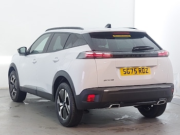 Used Peugeot 2008 2025 for sale - 76411118: Photo