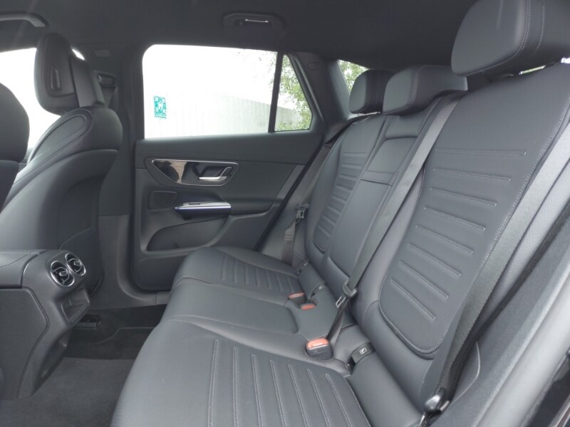 Used Mercedes-Benz GLC 2024 for sale - 76764831: Photo 12