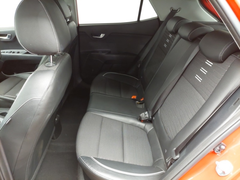 Used Kia Stonic 2023 for sale - 77876477: Photo 6