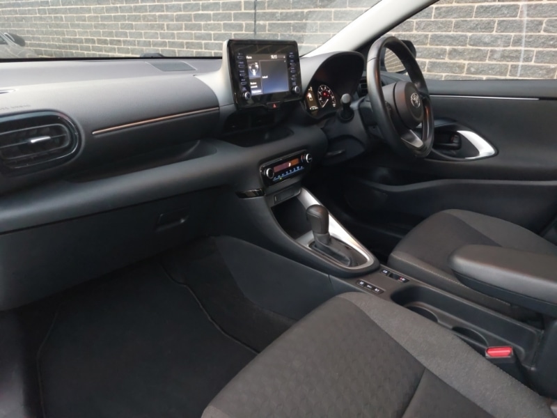 Used Toyota Yaris 2022 for sale - 76483340: Photo 5