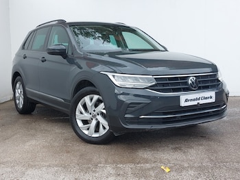 2022 - 1.5 TSI Life 5dr
