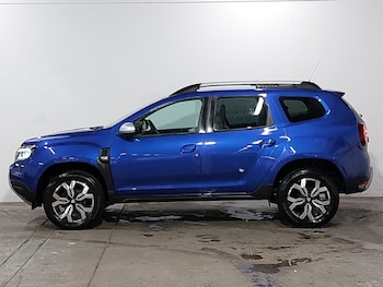 Used Dacia Duster 2022 for sale - 76967506: Photo