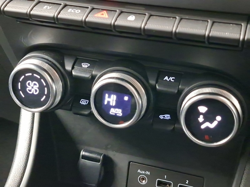 Used Renault Captur 2023 for sale - 77875633: Photo 10