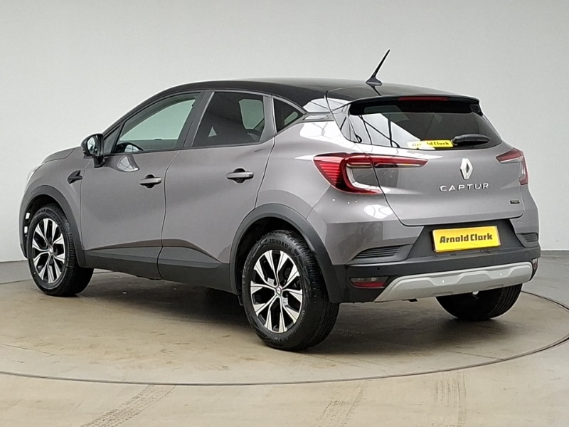 Used Renault Captur 2023 for sale - 77875633: Photo 3