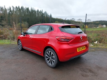 Used Renault Clio 2022 for sale - 77068490: Photo