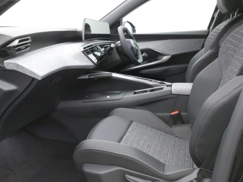 Used Peugeot 5008 2025 for sale - 76165484: Photo 5