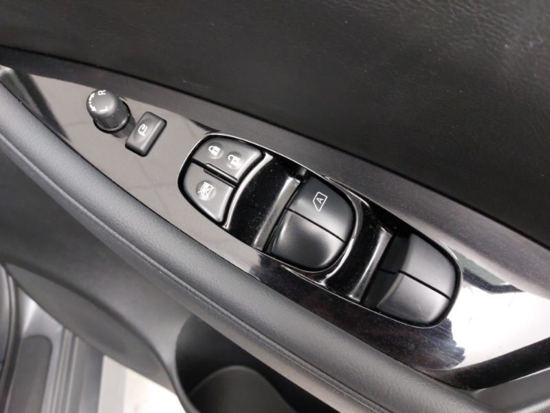 Used Nissan Leaf 2022 for sale - 78063587: Photo 11