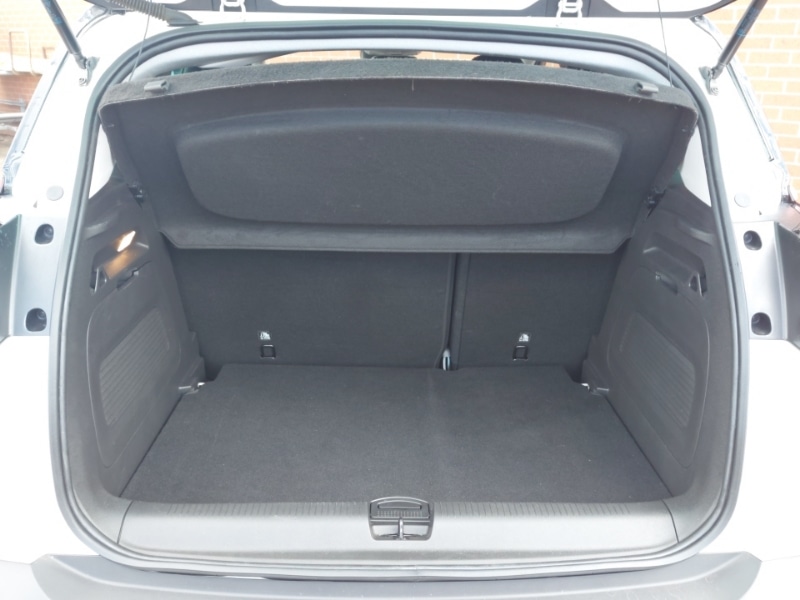 Used Vauxhall Crossland 2023 for sale - 77022112: Photo 8