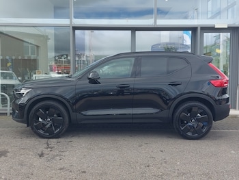 Used Volvo XC40 2026 for sale - 79069697: Photo