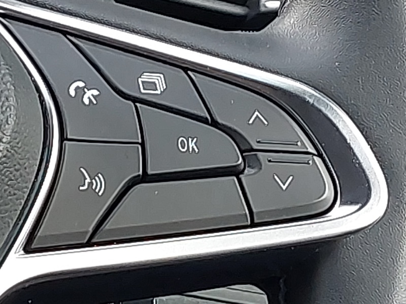 Used Renault Captur 2023 for sale - 77645402: Photo 11