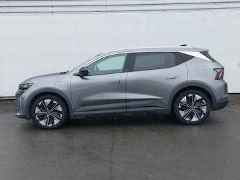 Used Renault Scenic E-Tech 2024 for sale - 76379291: Photo