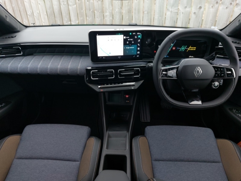 Used Renault 5 2025 for sale - 78156360: Photo 2