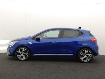 Used Renault Clio 2023 for sale - 76447433: Photo