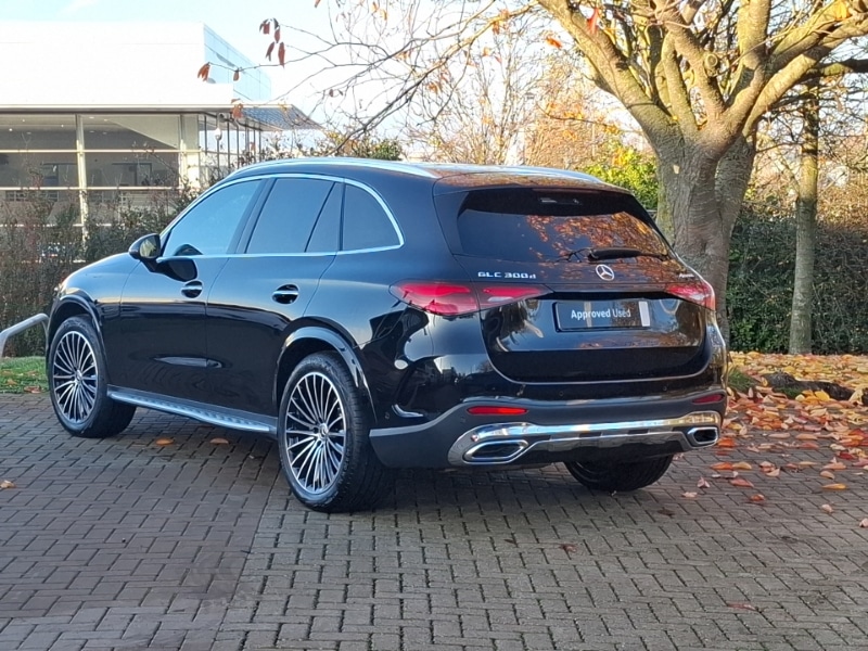 Used Mercedes-Benz GLC 2024 for sale - 76770936: Photo 3