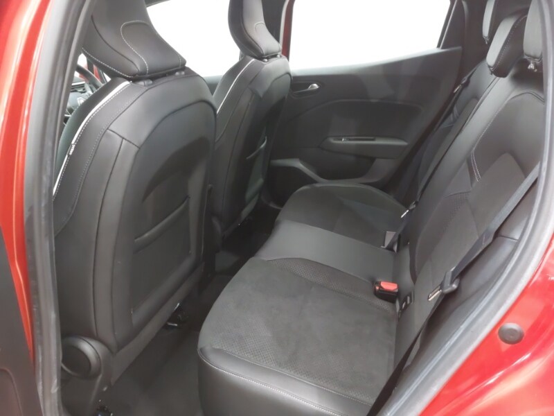 Used Renault Clio 2021 for sale - 77731930: Photo 6