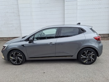 Used Renault Clio 2023 for sale - 79446983: Photo