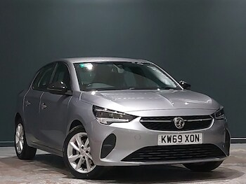 Vauxhall - Corsa
