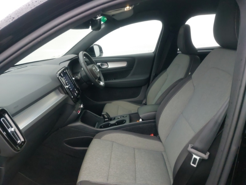 Used Volvo XC40 2023 for sale - 77580939: Photo 5