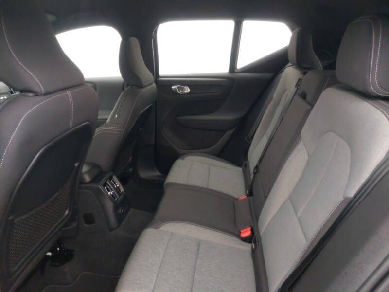 Used Volvo XC40 2023 for sale - 77580939: Photo 6