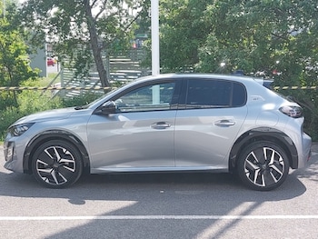 Used Peugeot 208 2024 for sale - 78699992: Photo