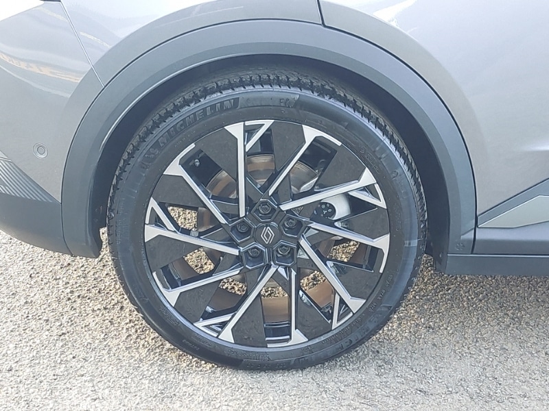 Used Renault Scenic E-Tech 2025 for sale - 77818654: Photo 12