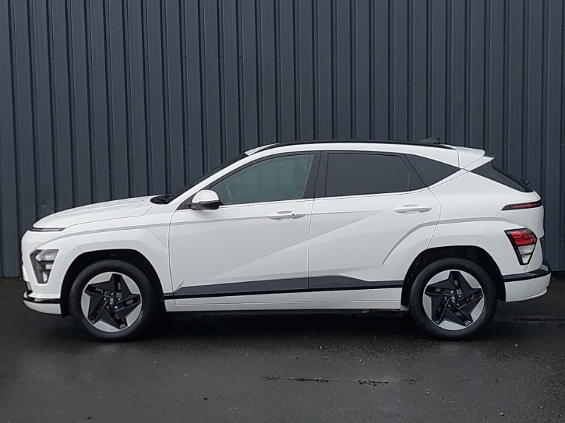 Used Hyundai KONA 2024 for sale - 76301552: Photo 4