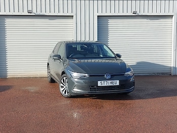 Used Volkswagen Golf 2022 for sale - 77353351: Photo