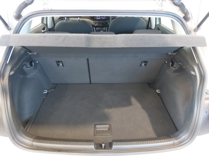 Used Volkswagen Polo 2023 for sale - 76589562: Photo 8