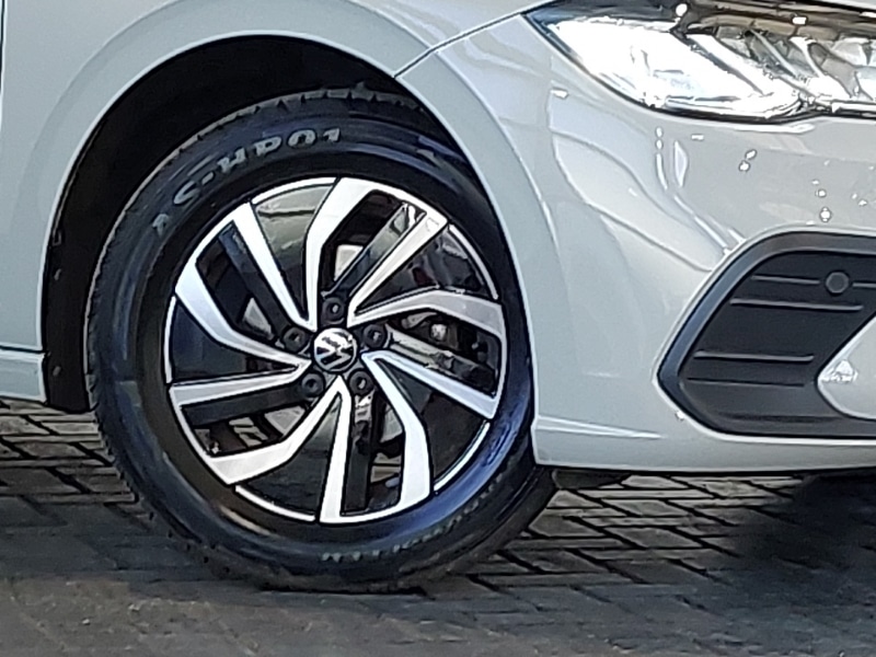 Used Volkswagen Polo 2023 for sale - 76589562: Photo 9