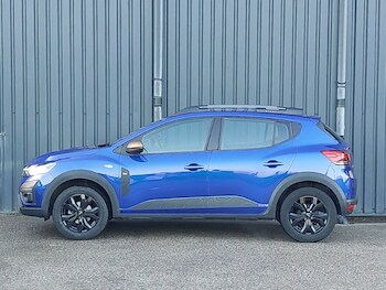 Used Dacia Sandero Stepway 2024 for sale - 77358124: Photo