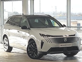 2025 - 1.2 Hybrid 136 GT 5dr e-DSC6