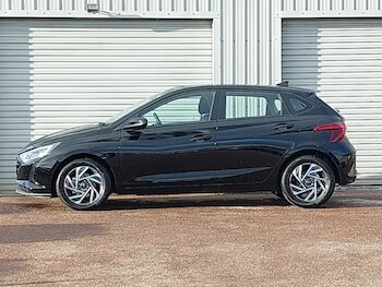 Used Hyundai i20 2025 for sale - 77252974: Photo