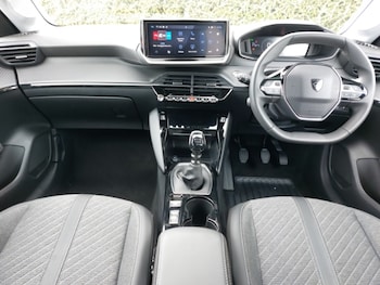 Used Peugeot 208 2024 for sale - 76578779: Photo