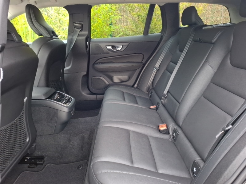 Used Volvo V60 2023 for sale - 77912255: Photo 6