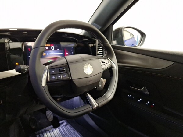 Used Vauxhall Mokka 2025 for sale - 76212876: Photo 10