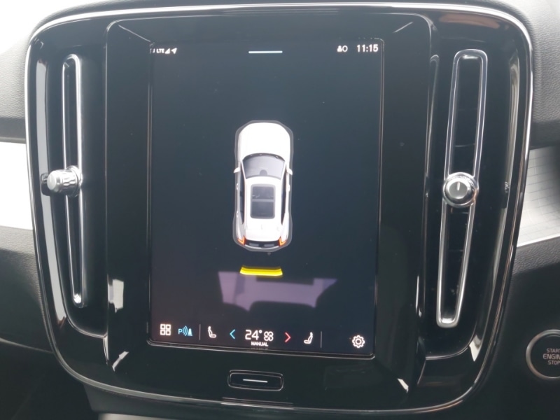 Used Volvo XC40 2023 for sale - 77380356: Photo 10