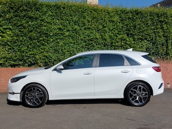 Used Kia Ceed 2023 for sale - 79186182: Photo
