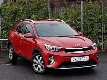 Used Kia Stonic 2023 for sale - 77948884: Photo