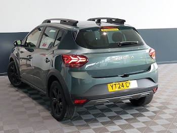 Used Dacia Sandero Stepway 2024 for sale - 76165491: Photo 3
